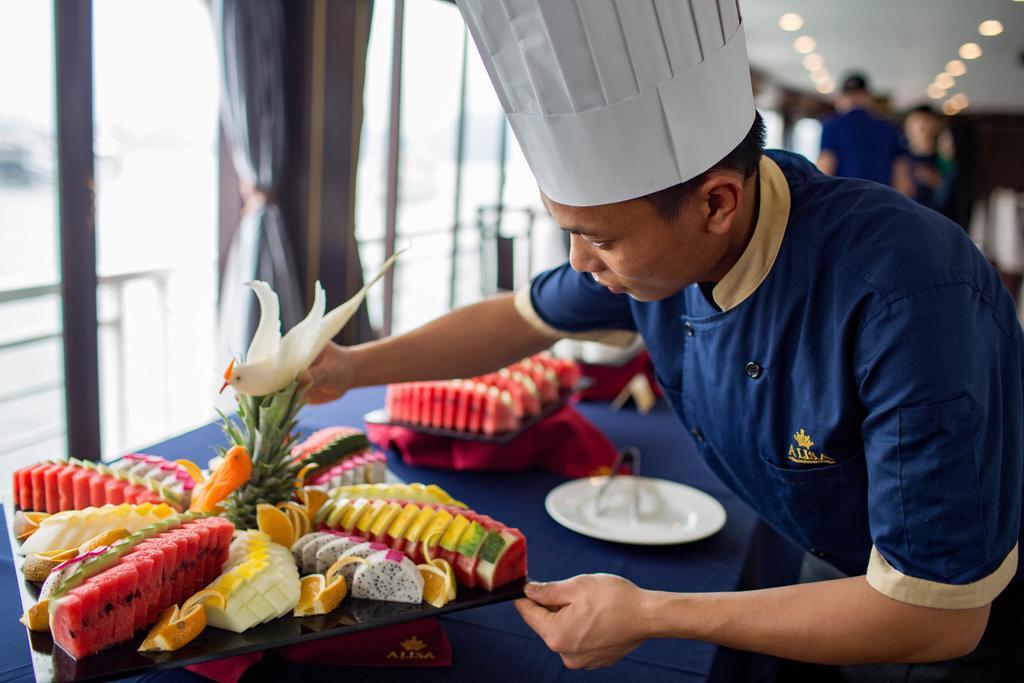 Alisa Cruise Halong Hotel Ха Лонг Екстериор снимка